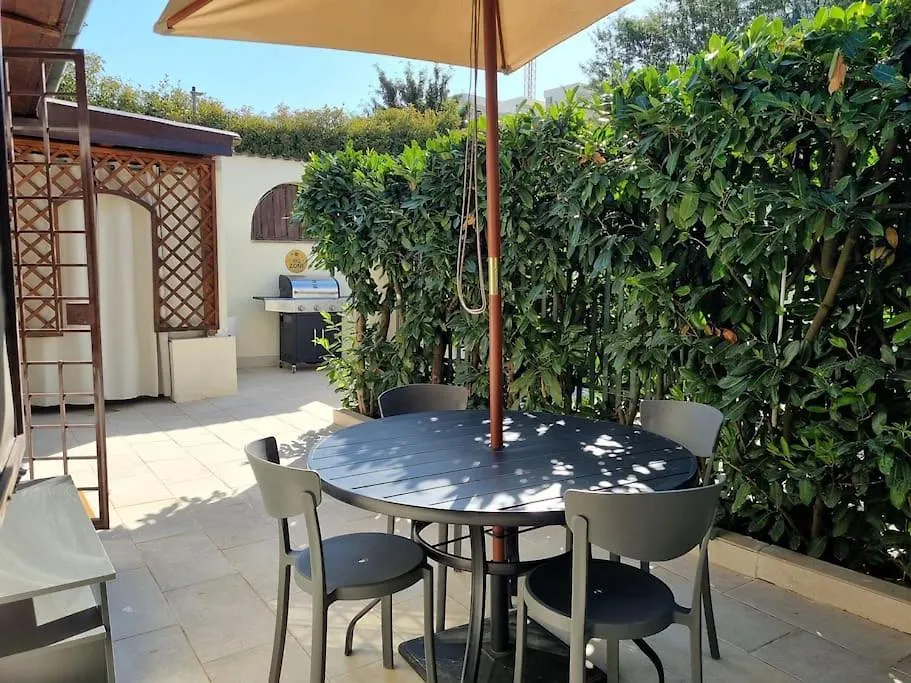 Villa Relais Cassia Rome - Parking, Wi-Fi & Barbecue